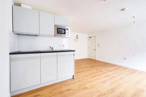 Studio to rent, Queen Anne Road, Coronet House, ME14