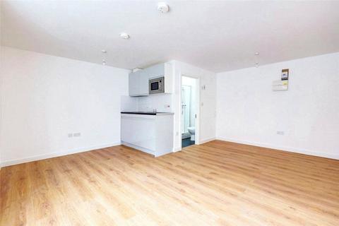 Studio to rent, Queen Anne Road, Coronet House, ME14