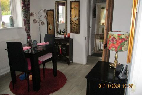 1 Bryn Road, Upper Brynamman, Ammanford, SA18 1AU