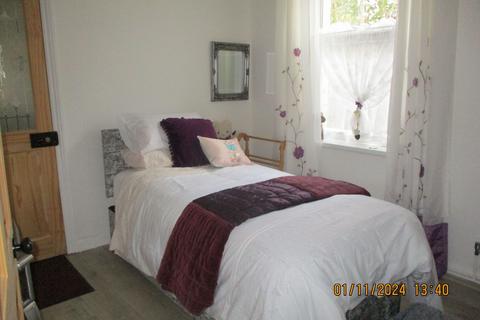 1 Bryn Road, Upper Brynamman, Ammanford, SA18 1AU