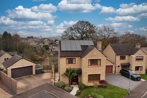 4 bedroom detached house for sale, 26, Woodhouse Gardens, Brighouse, Yorkshire, HD6 3UH