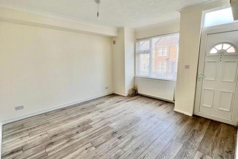 2 bedroom ground floor flat to rent, Buller Road, Brighton BN2