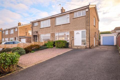 3 bedroom semi-detached house for sale, Amport Close, Brighouse