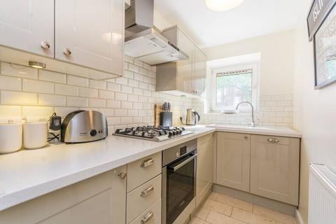 2 bedroom flat to rent, Penton Street, Angel, London, N1