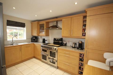 3 bedroom townhouse for sale, Hales Barn Road, Haverhill CB9