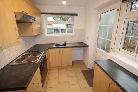 2 bedroom semi-detached house to rent, Ongar Road, Brentwood CM15