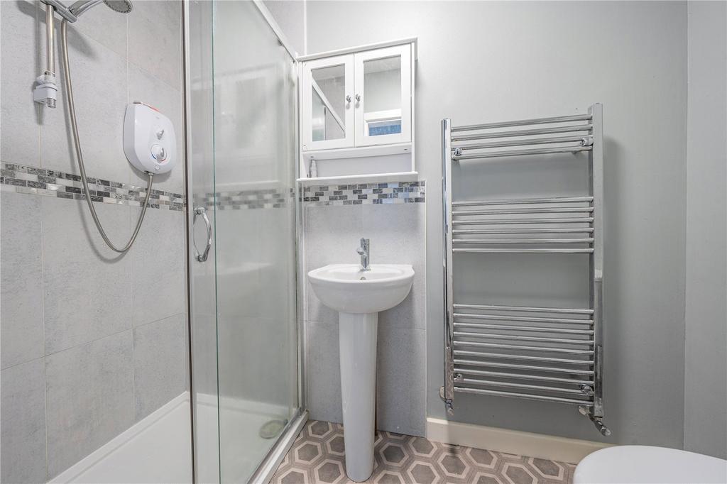 Ensuite