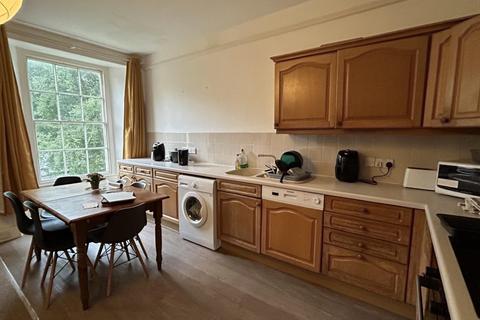 3 bedroom flat to rent, Woodlane, Falmouth