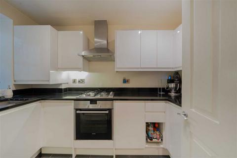 1 bedroom flat to rent, Sussex Gardens, London W2