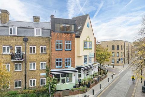 2 bedroom flat for sale, Columbia Road, London E2