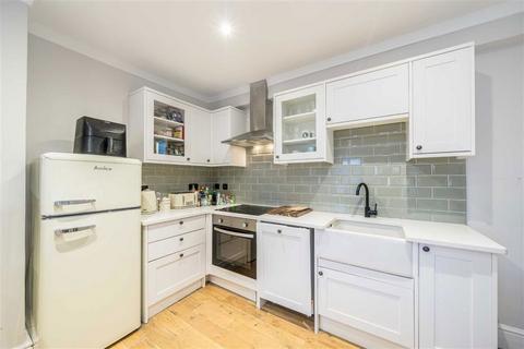 2 bedroom flat for sale, Columbia Road, London E2