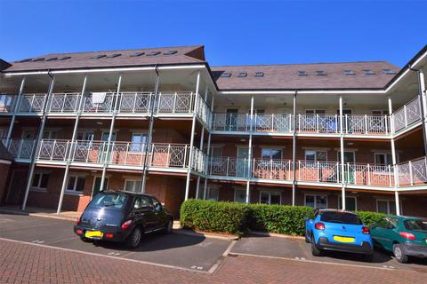 2 bedroom ground floor flat to rent, Coach House Court, Loughborough LE11