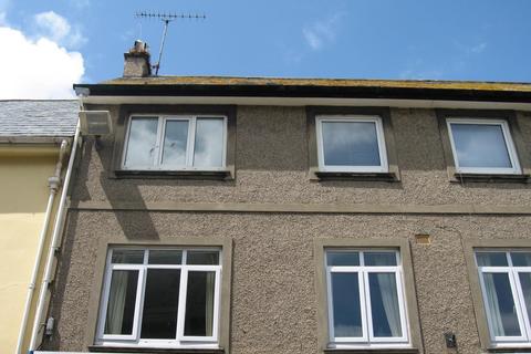 3 bedroom flat to rent, Webber Street, Falmouth