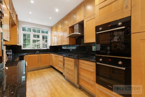 7 bedroom house for sale, Highview Avenue, Edgware HA8