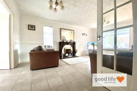 4 bedroom house for sale, Sutherland Grange, Houghton Le Spring DH4