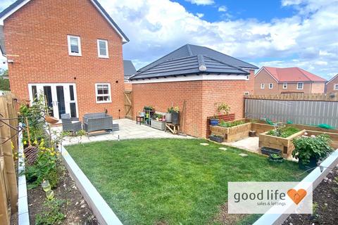 3 bedroom detached house for sale, Sealand Close, Sunderland SR2