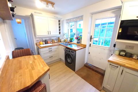 2 bedroom end of terrace house for sale, Ty Du Road, Llanberis LL55