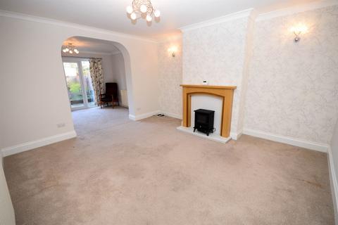 2 bedroom bungalow for sale, Glynwood Gardens, Low Fell