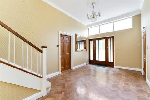 6 bedroom semi-detached house for sale, St. Mary's Avenue, Wanstead