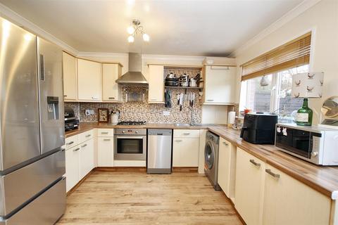 3 bedroom semi-detached house for sale, The Lairs, Blackwood