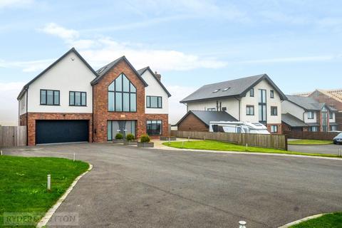 5 bedroom detached house for sale, Arncliffe Rise, Oldham, Greater Manchester, OL4