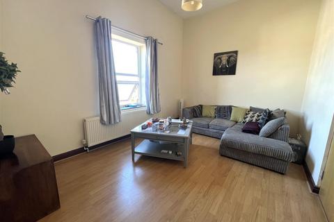 1 bedroom flat to rent, Church Road, Stockingford, CV10 8LD