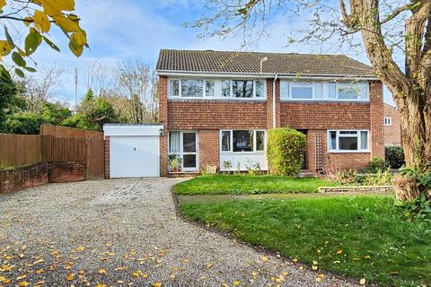 3 bedroom semi-detached house for sale, Amberley Close, Newbury RG14