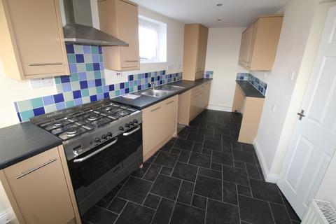 2 bedroom flat to rent, Kingsway, Blyth, NE24