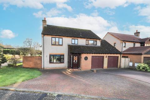 4 bedroom detached house for sale, Balgeddie Court, Glenrothes