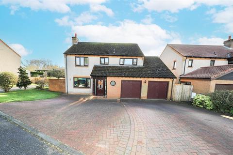 4 bedroom detached house for sale, Balgeddie Court, Glenrothes