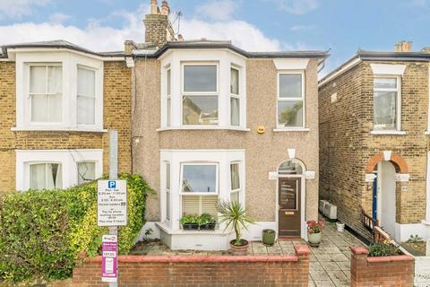 2 bedroom maisonette for sale, Hartfield Crescent, London SW19