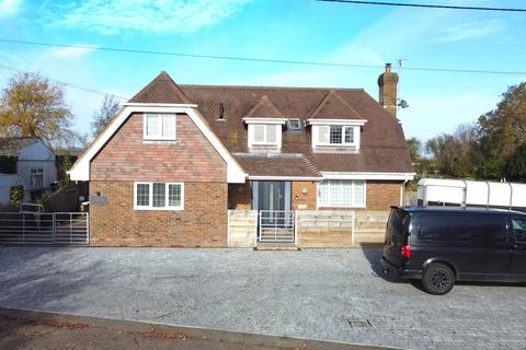 3 bedroom detached house for sale, Sea Road, Winchelsea Beach, Winchelsea