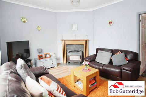 3 bedroom townhouse for sale, Garnett Road West, Porthill, Newcastle