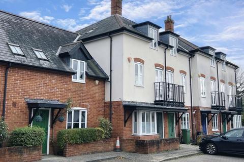 4 bedroom townhouse for sale, Towngate Mews, Christchurch Road, Ringwood, BH24 1NB