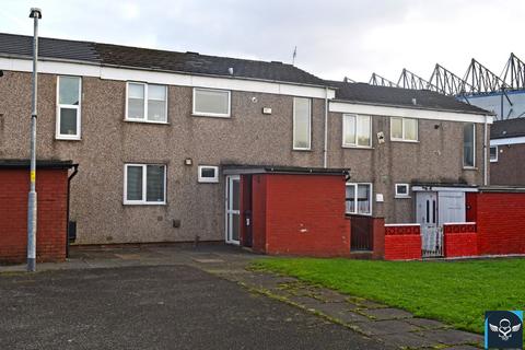 3 bedroom townhouse for sale, Holcombe Drive, Burnley