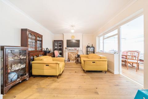 208a Long Lane, Hillingdon, Uxbridge, UB10 9PA