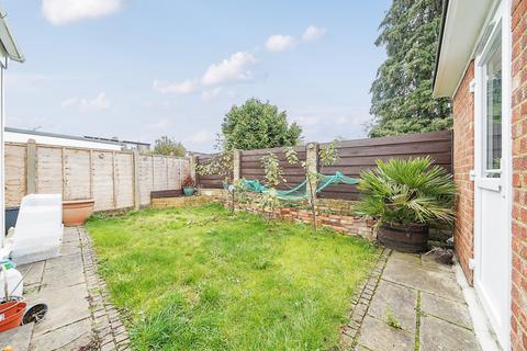 208a Long Lane, Hillingdon, Uxbridge, UB10 9PA