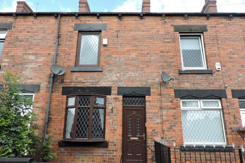 2 bedroom house to rent, Pye Avenue, Mapplewell, Barnsley