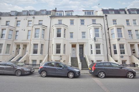 2 bedroom flat for sale, Marine Terrace, Folkestone, CT20