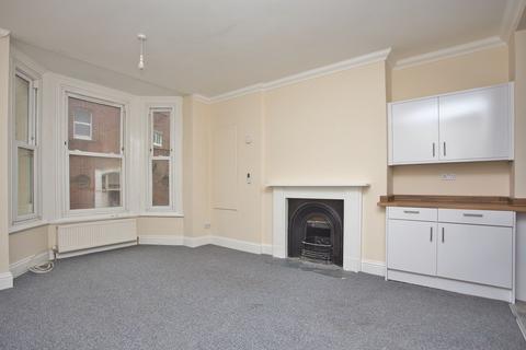 2 bedroom flat for sale, Marine Terrace, Folkestone, CT20