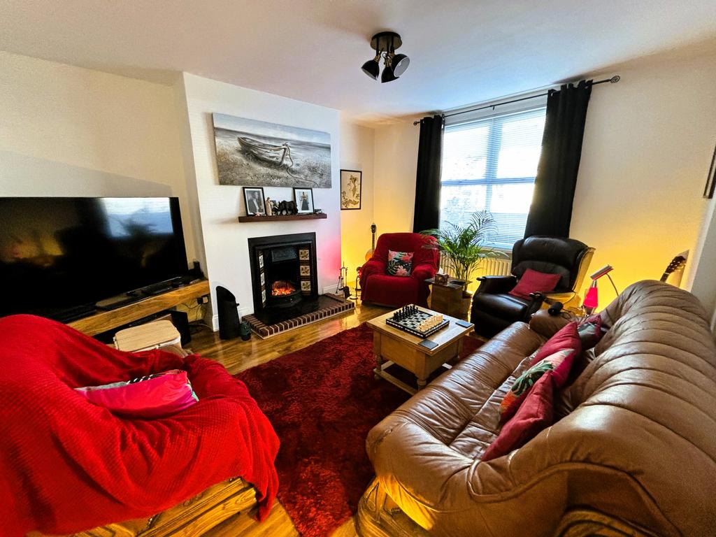 Three Bed Terraced House For Sale