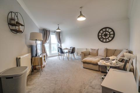 2 bedroom flat for sale, BITTERNE PARK! TWO DOUBLE BEDROOMS! 20FT LOUNGE/DINER!