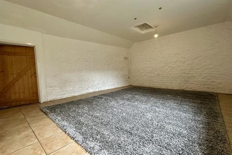 1 bedroom barn conversion to rent, Rowdell Croft The Street, Washington, RH20