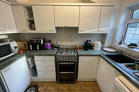 2 bedroom terraced house for sale, Chelsea Close, Bexhill-on-Sea, TN40