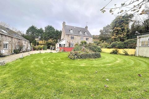 4 bedroom farm house for sale, Plymouth PL8