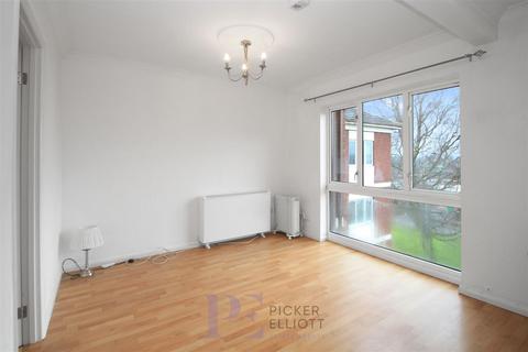 1 bedroom flat for sale, Deveron Court, Deveron Way, Hinckley LE10