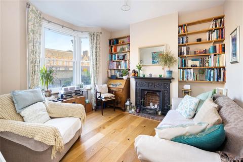 126 Durrington Road, London, E5 0HS