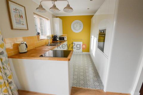 3 bedroom detached bungalow for sale, Fairmount Gardens, Sheffield, S12