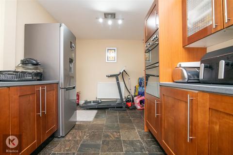 3 bedroom end of terrace house for sale, Coventry Road, Birmingham B25