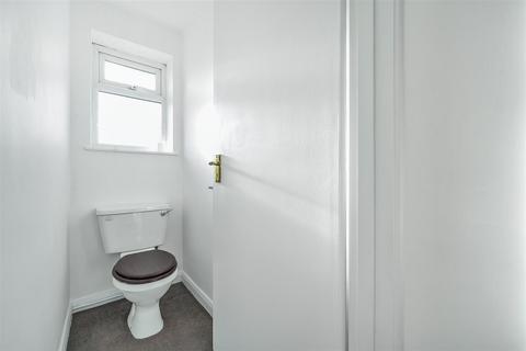 74 Kings Road, Kingston Upon Thames, KT2 5HS